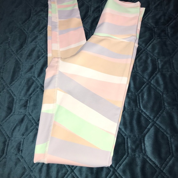 DYI Leggings - Picture 2 of 6